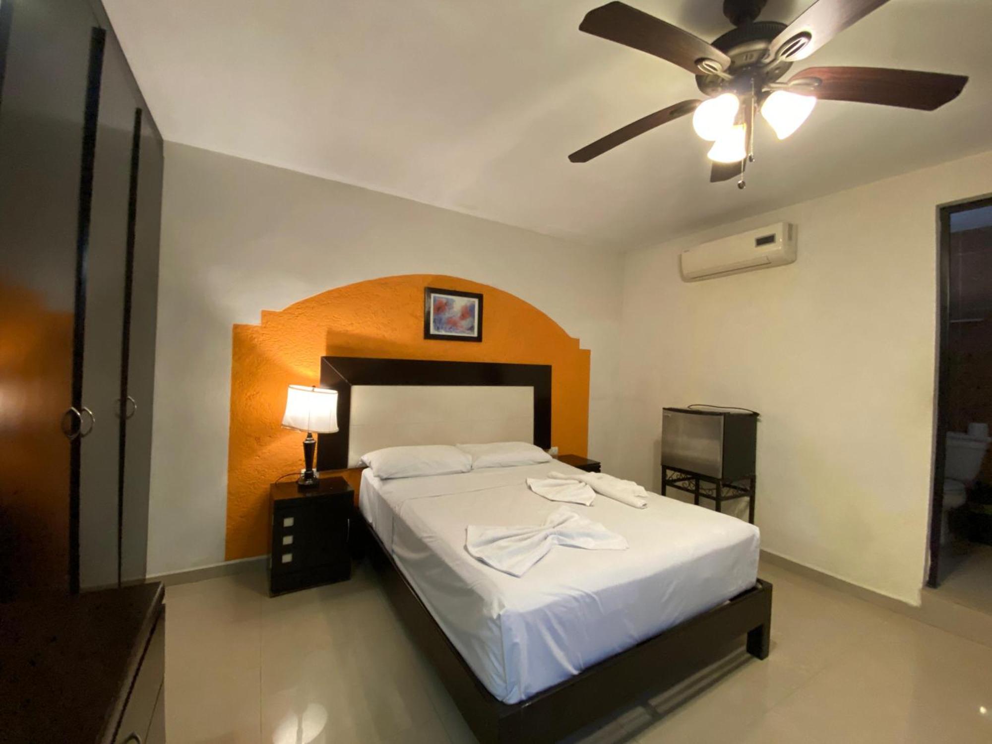 Hotel Quinta Marciala Mx バリャドリッド エクステリア 写真