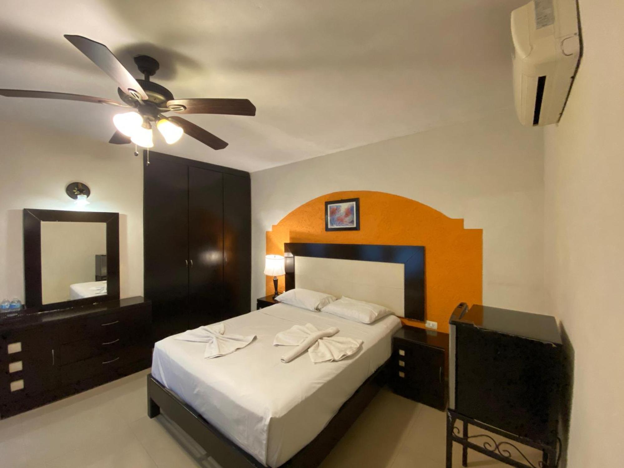 Hotel Quinta Marciala Mx バリャドリッド エクステリア 写真