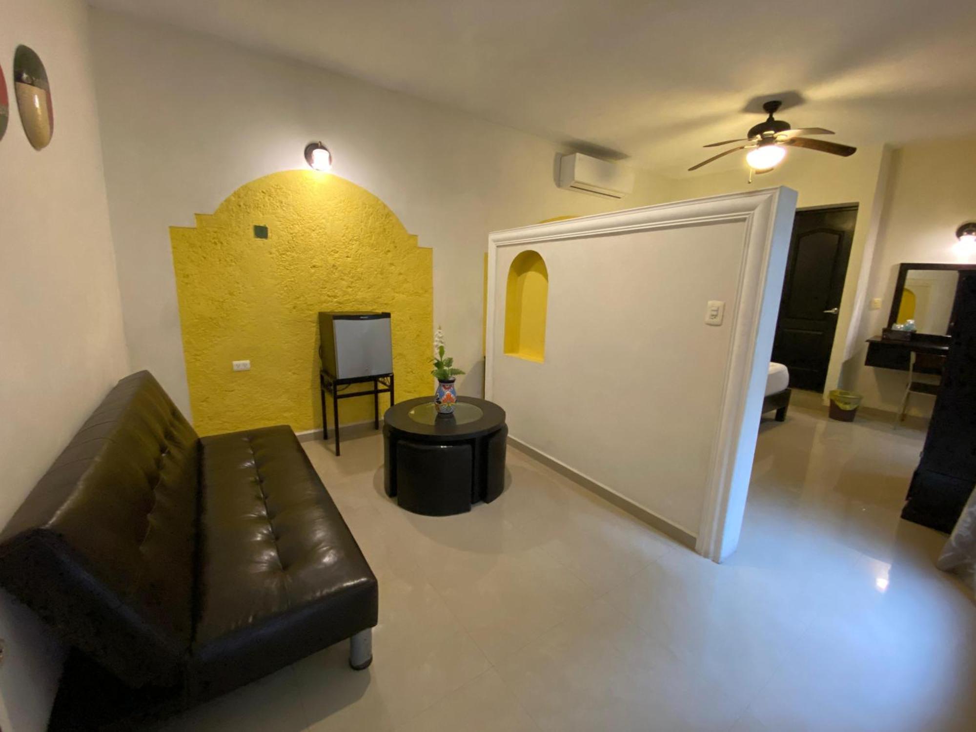 Hotel Quinta Marciala Mx バリャドリッド エクステリア 写真