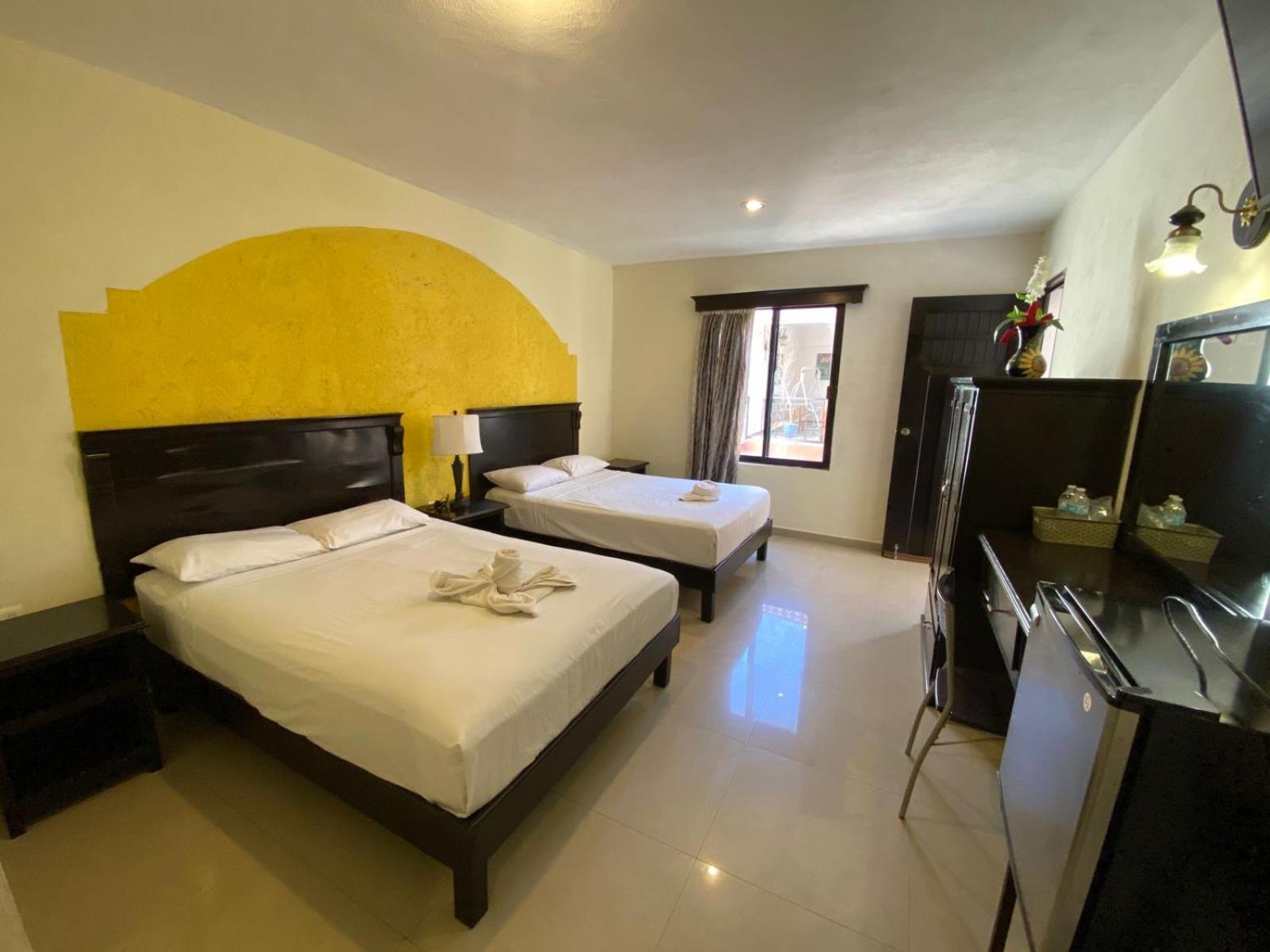 Hotel Quinta Marciala Mx バリャドリッド エクステリア 写真