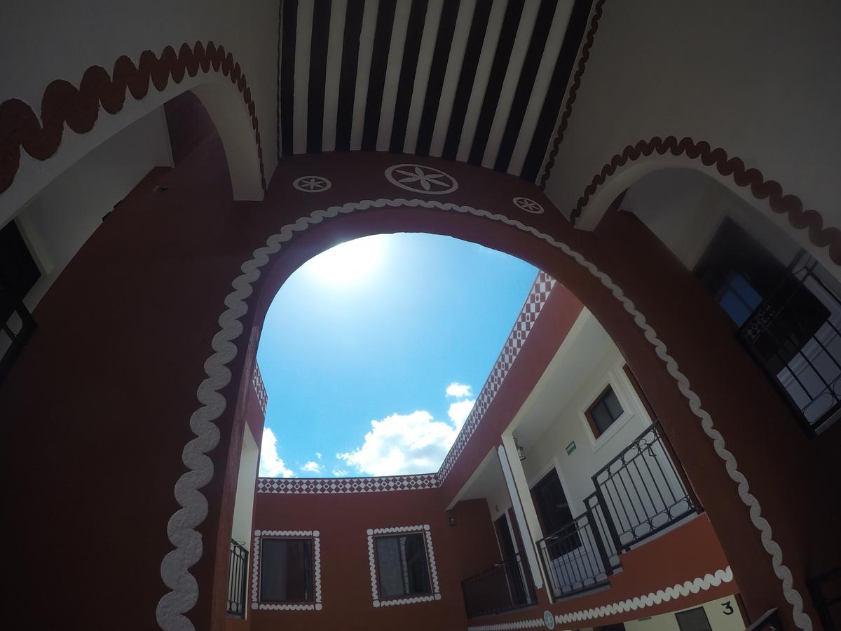 Hotel Quinta Marciala Mx バリャドリッド エクステリア 写真