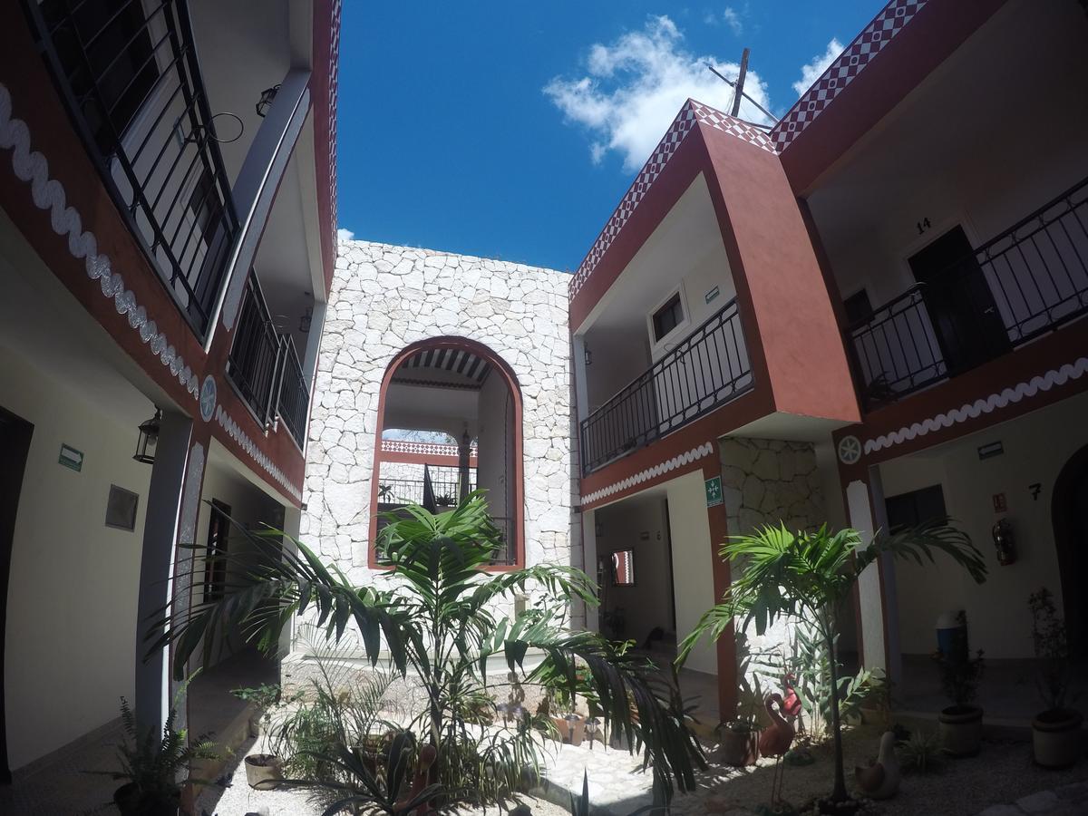 Hotel Quinta Marciala Mx バリャドリッド エクステリア 写真